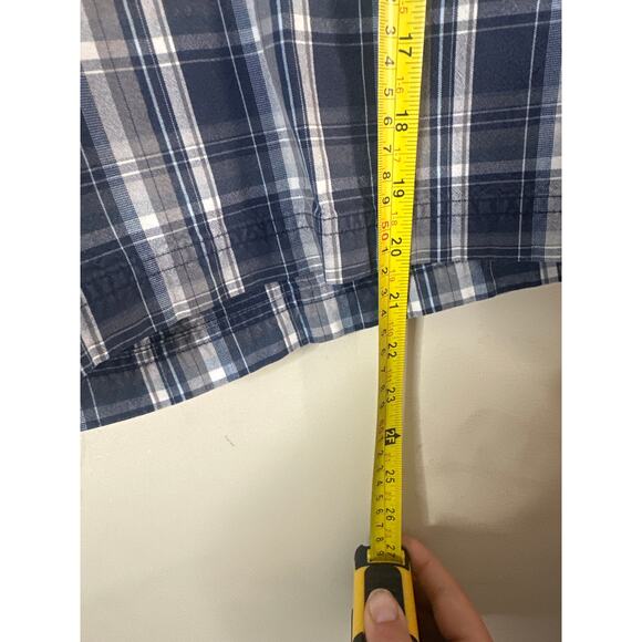 Columbia Sportswear Company plaid shorts 36 A - Picture 3 of 5